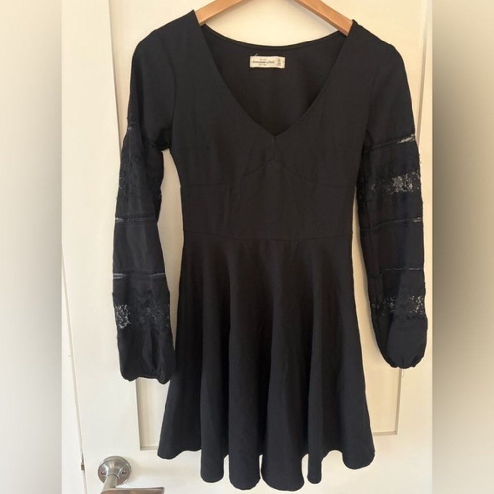 Abercrombie & Fitch | black long sleeve mini dress lace arms fit & flare XS